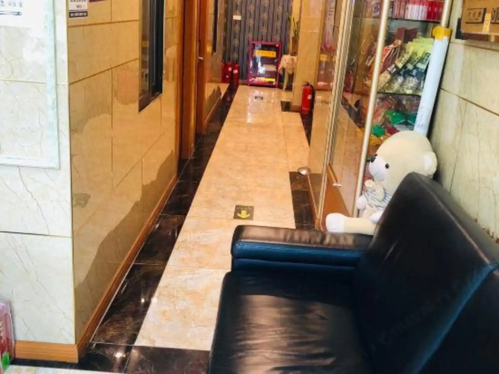 Yanchuan Hotel