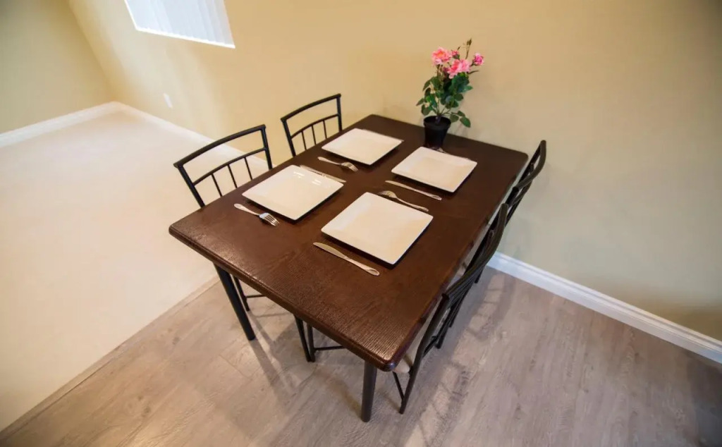 Los Angeles Vacation Rooms
