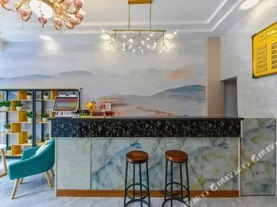Xiangning Hostel
