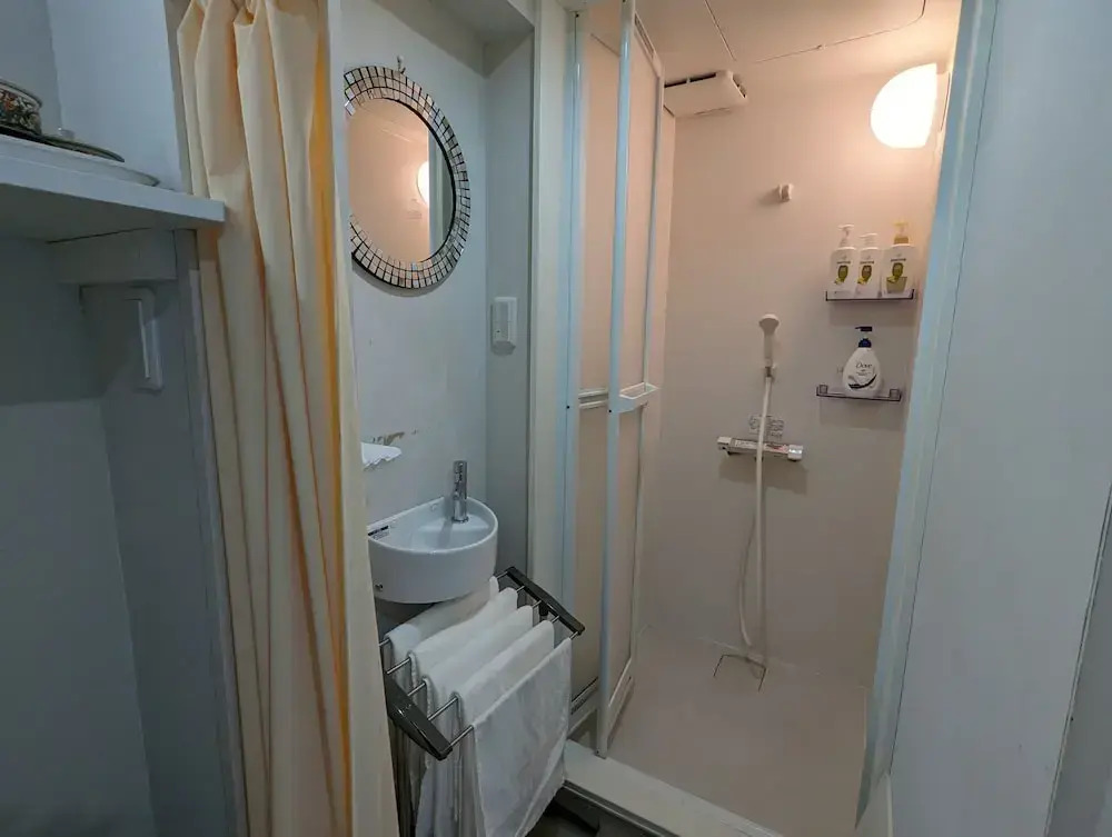Koganeno-Mori Apartment