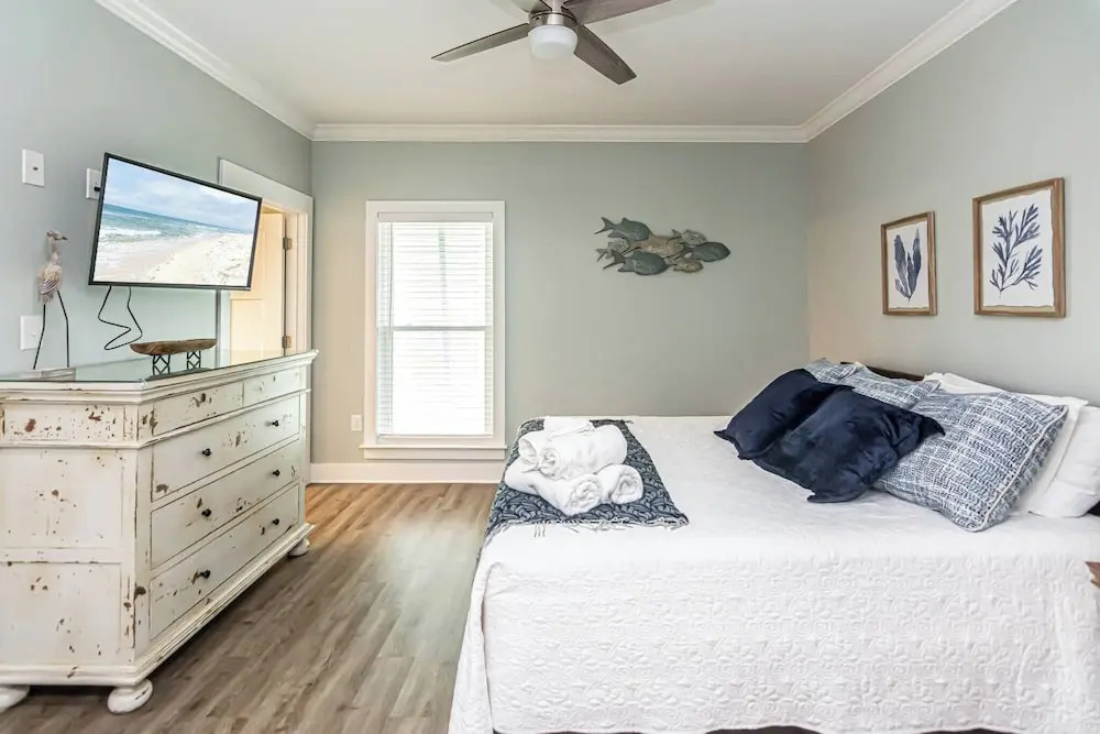 5004 Gulf Shores Family Friendly 2 Pools Beach