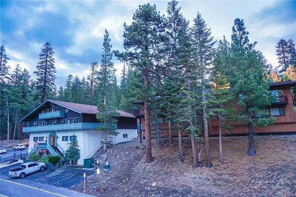 St Anton Condos # 14 2 Bedrooms 2 Bathrooms Condo