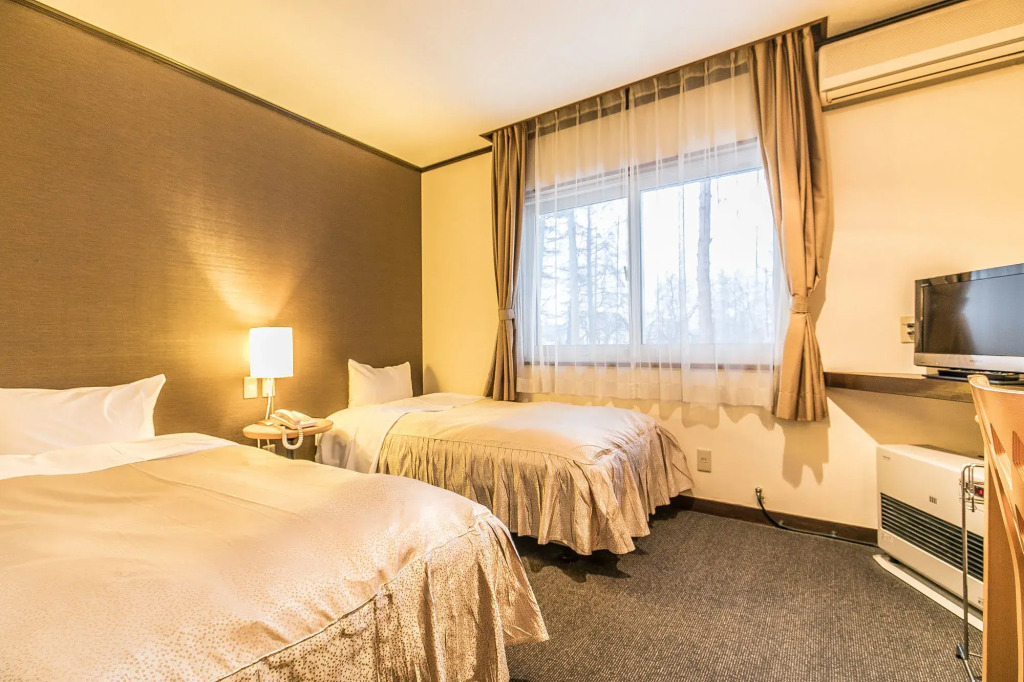 Petit Hotel Enchante