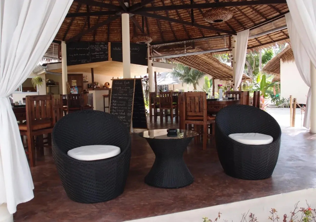 Angkana Bungalows adults only