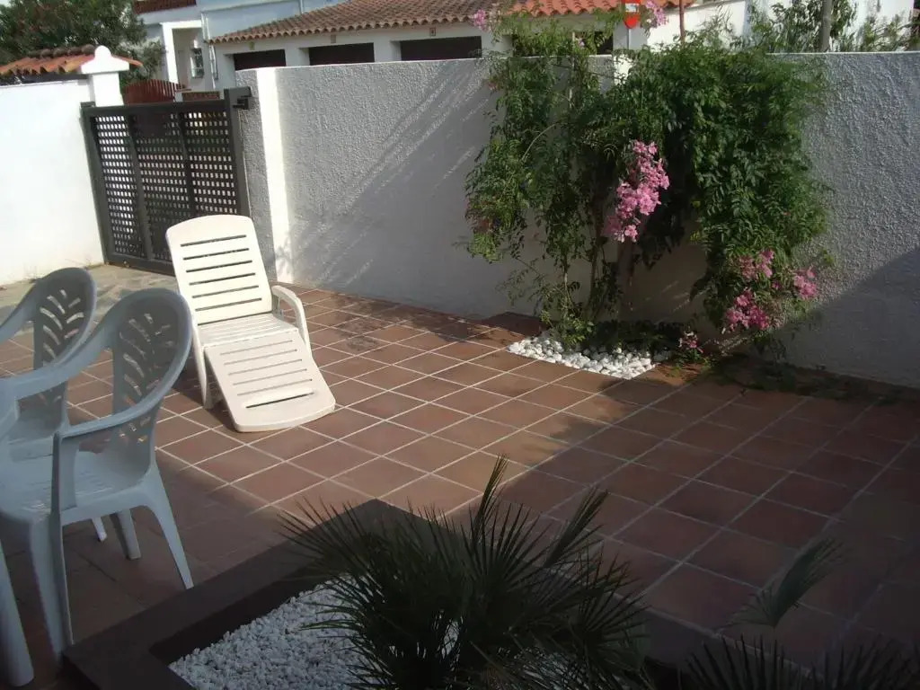 Apartament Neàpolis 2