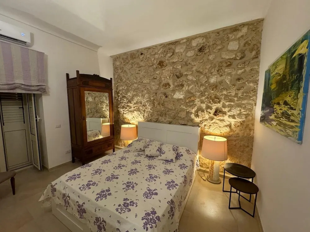 Charming 2-bedroom House - Rooftop Terrace in Heart of Noto, Sicily