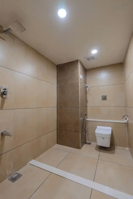 Hotel TGR