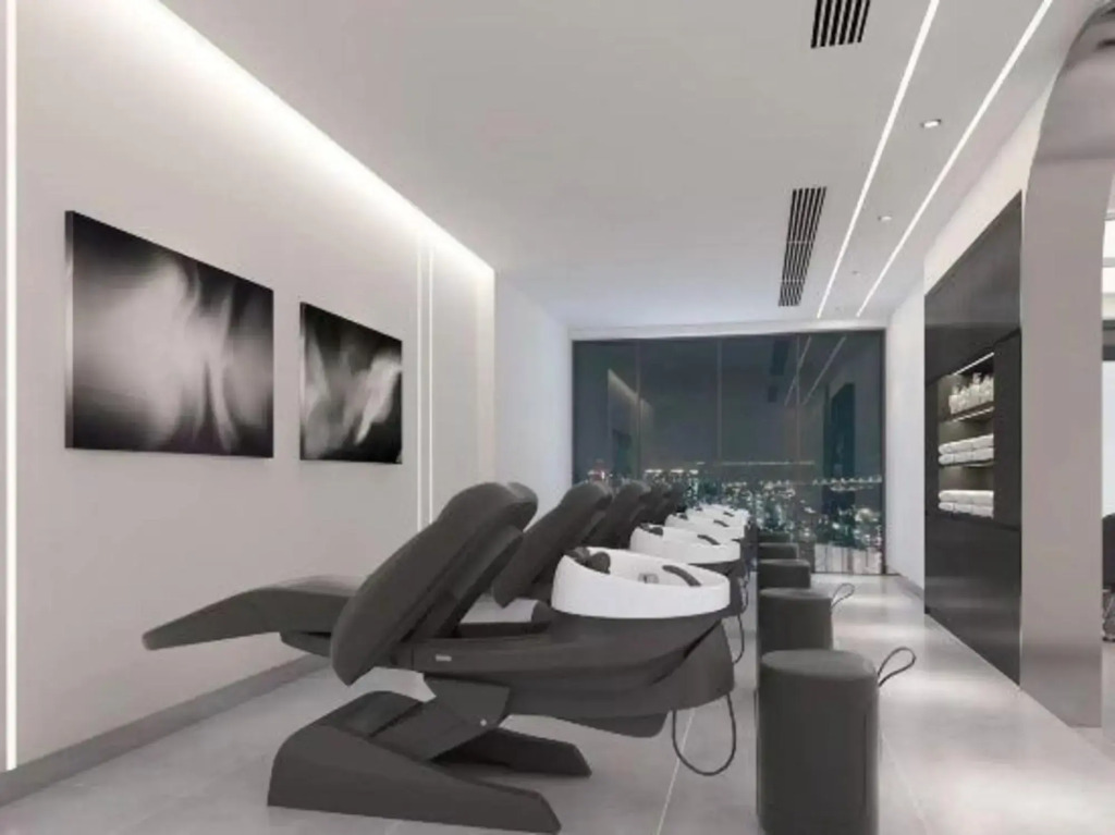 Vienna International Hotel (Yangjiang Donghuicheng International Branch)