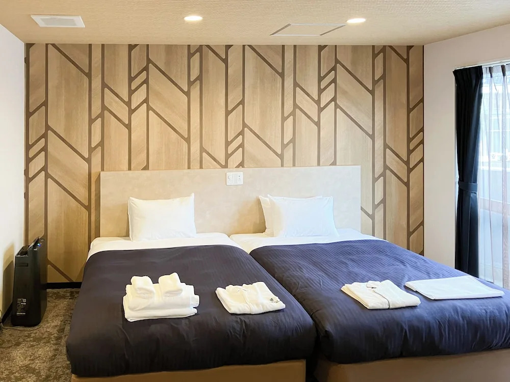 Hotel LiVEMAX Naha Naminoue 1