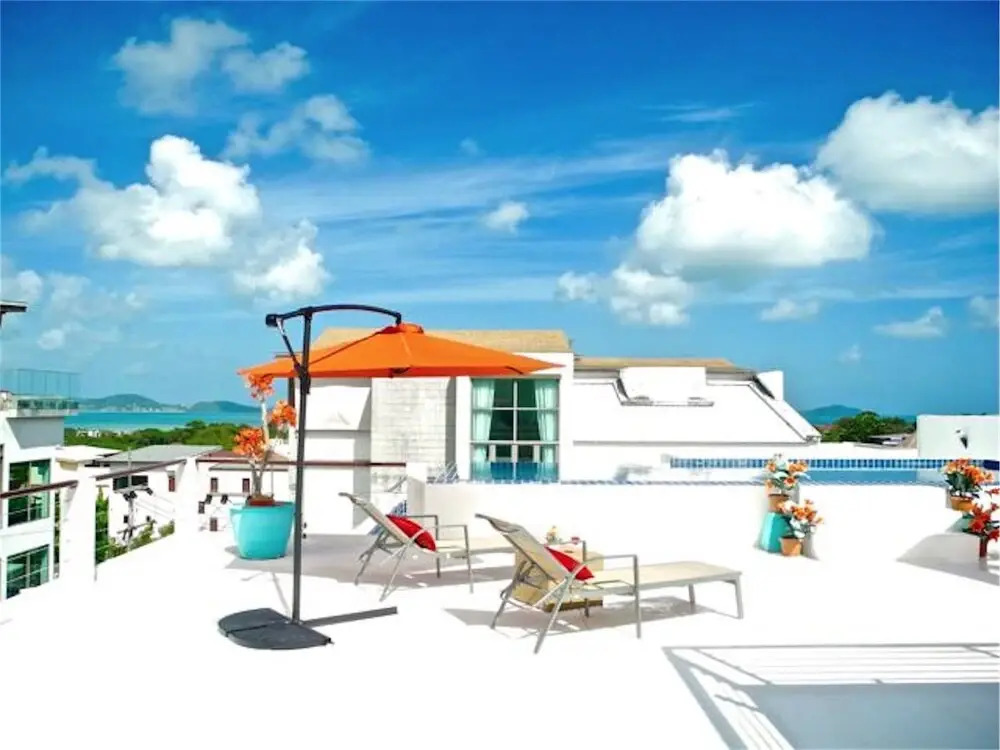 Sunrise 3 bedrooms Modern Apartment In Nai Harn