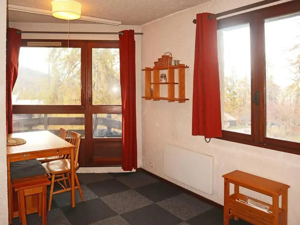 Studio Les Orres, 1 pièce, 4 personnes - FR-1-322-192