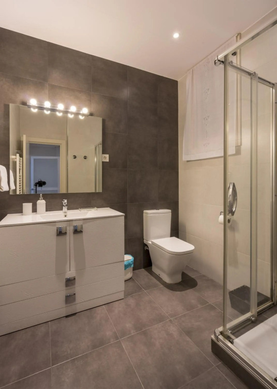 Ibarrola Apartment by People Rentals