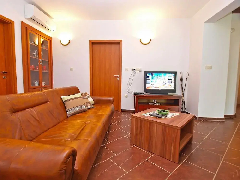 House 1330
