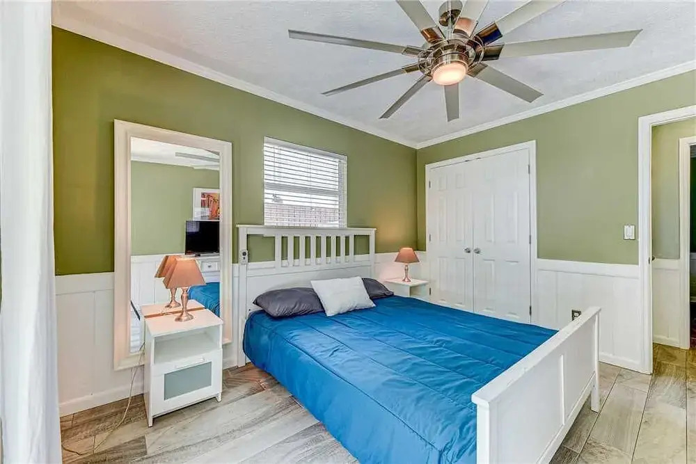 Summertime Sanctuary, Private Pool, 3 Bedrooms, Sleeps 8