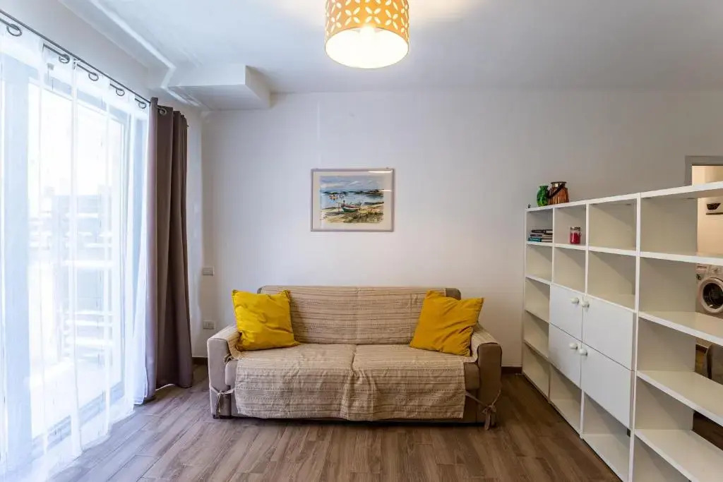 Ichnos Loft 33
