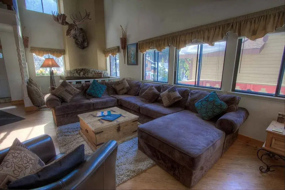 Pinehill Ponderosa by Lake Tahoe Accommodations