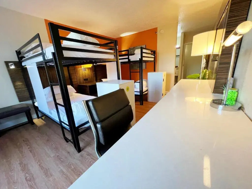 Bposhtels Charlotte - Hostel