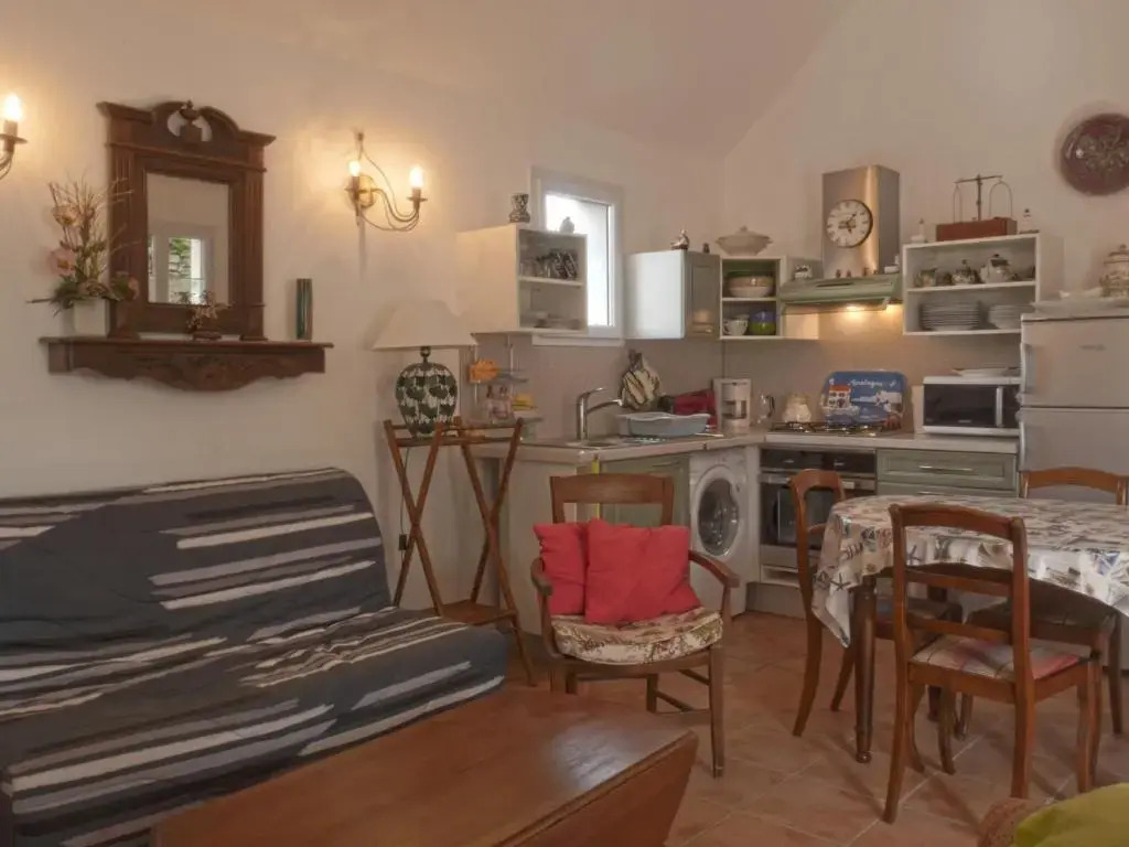Maison Le Palais, 2 pièces, 4 personnes - FR-1-418-61