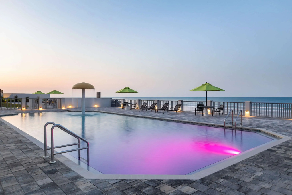 La Quinta by Wyndham Oceanfront Daytona Beach