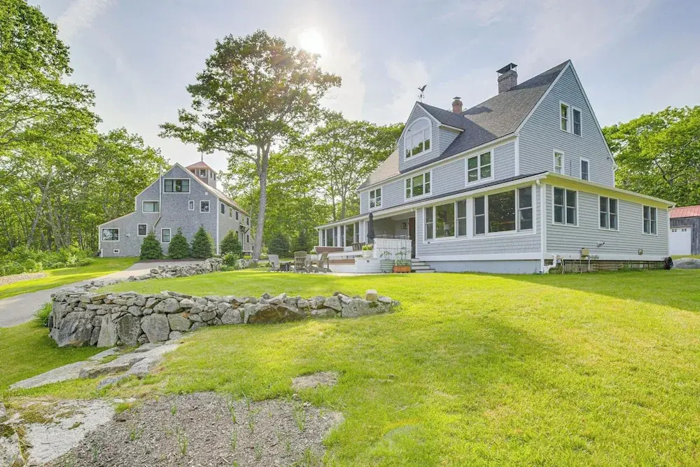 Spacious Kennebunkport Home w/ View, 2 Mi to Beach
