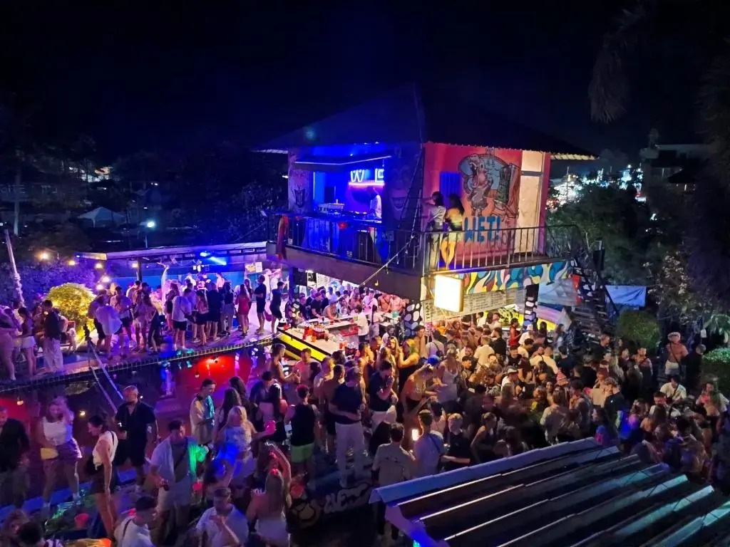 WET Pool Party Haad Rin