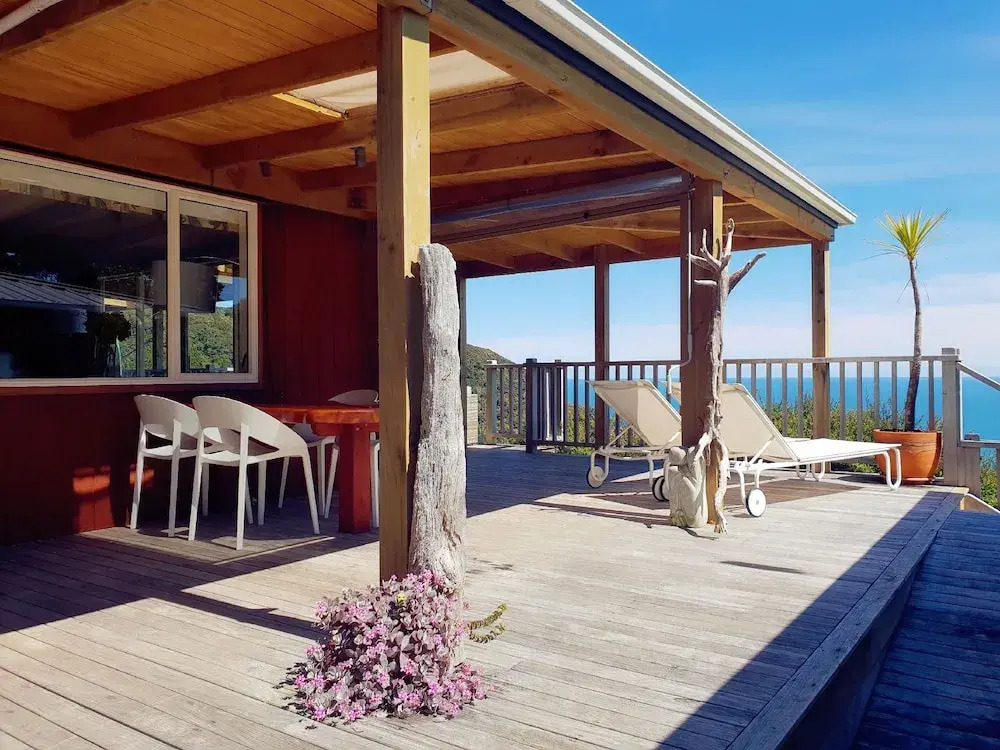 Romantic Piha