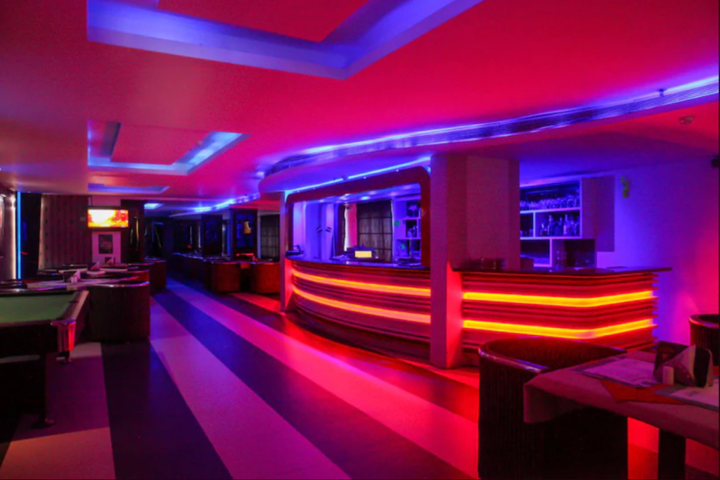 1 BR Boutique stay in Sathya nagar, Thiruvananthapuram (127F), by GuestHouser