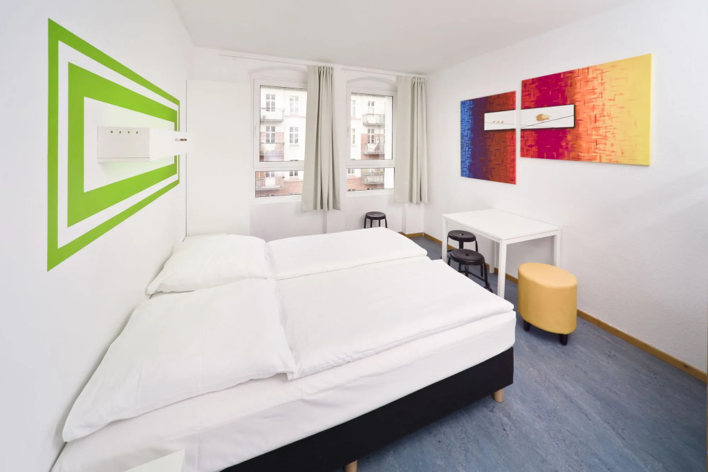 Old Town Hostel
