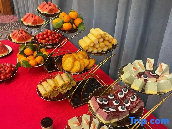 Vienna International Hotel (Guangzhou South Railway Station Sanshan)