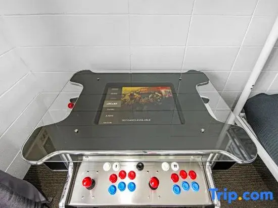 The Arcade Escape - Arcade, Games & Vibes