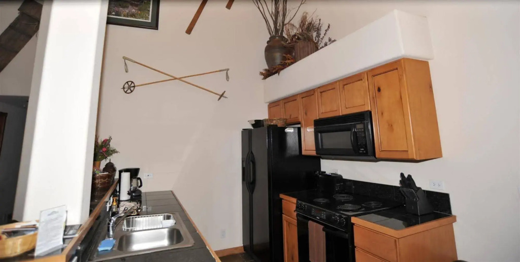 Los Pinos by Breckenridge Resort Managers