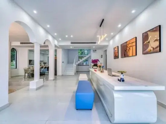Weiran Designer Homestay