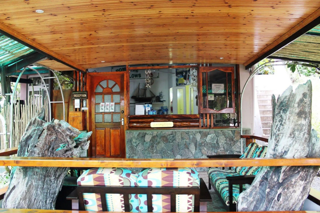 Romance Bungalows