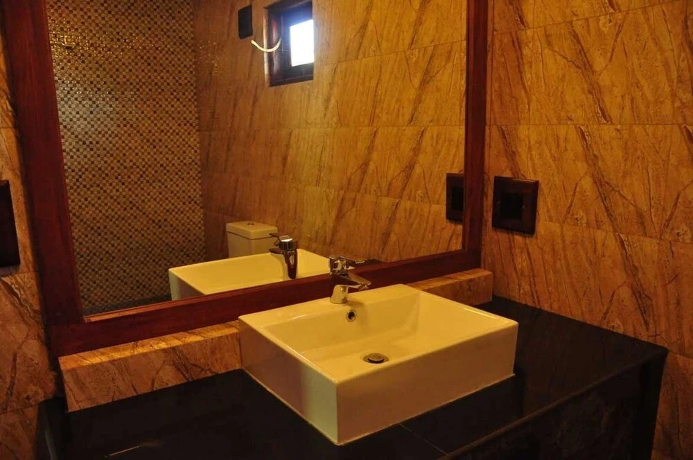 Asantha Guest House