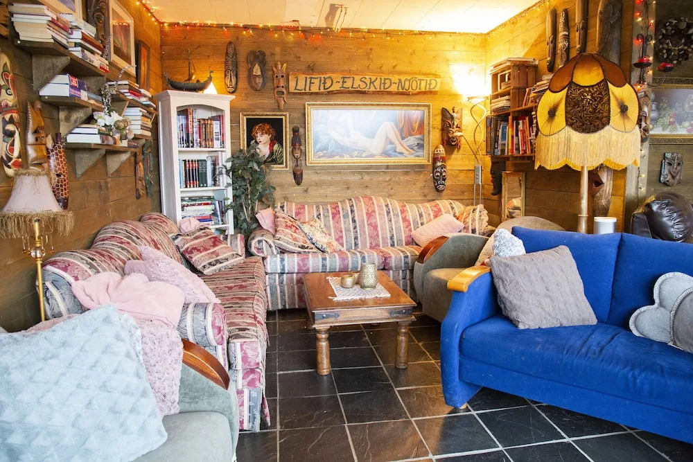 The Apartment - Öbbuhús