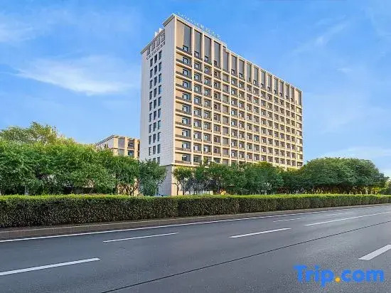 Lavande Hotel  (Urumqi Changchun Road Innovation Square Branch)