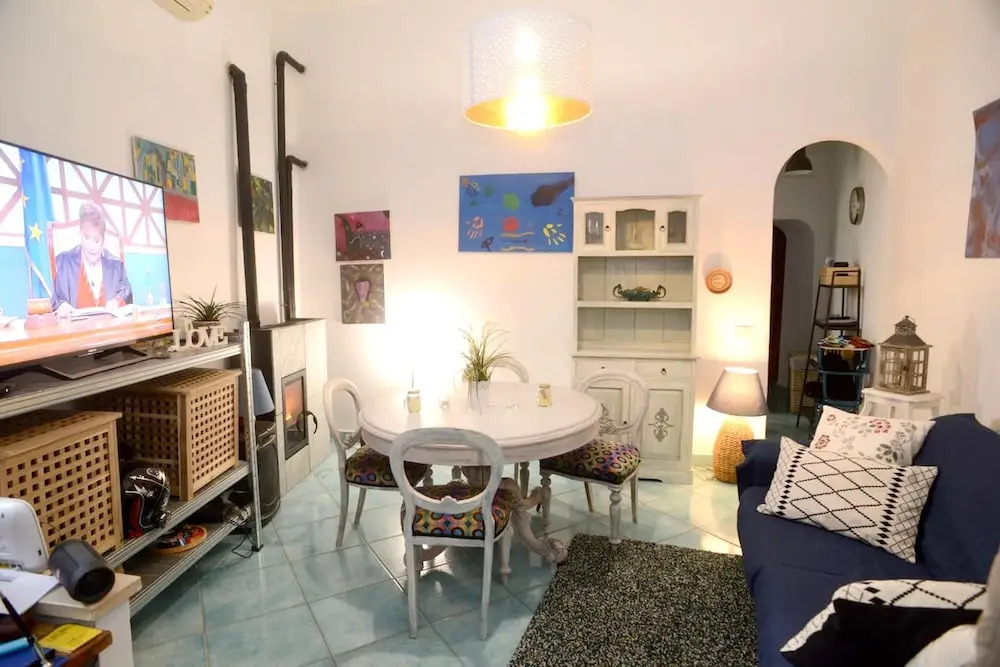 Apartment with 2 Bedrooms in Pozzuoli, with Wonderful Sea View And Wifi - 150 M From the Beach