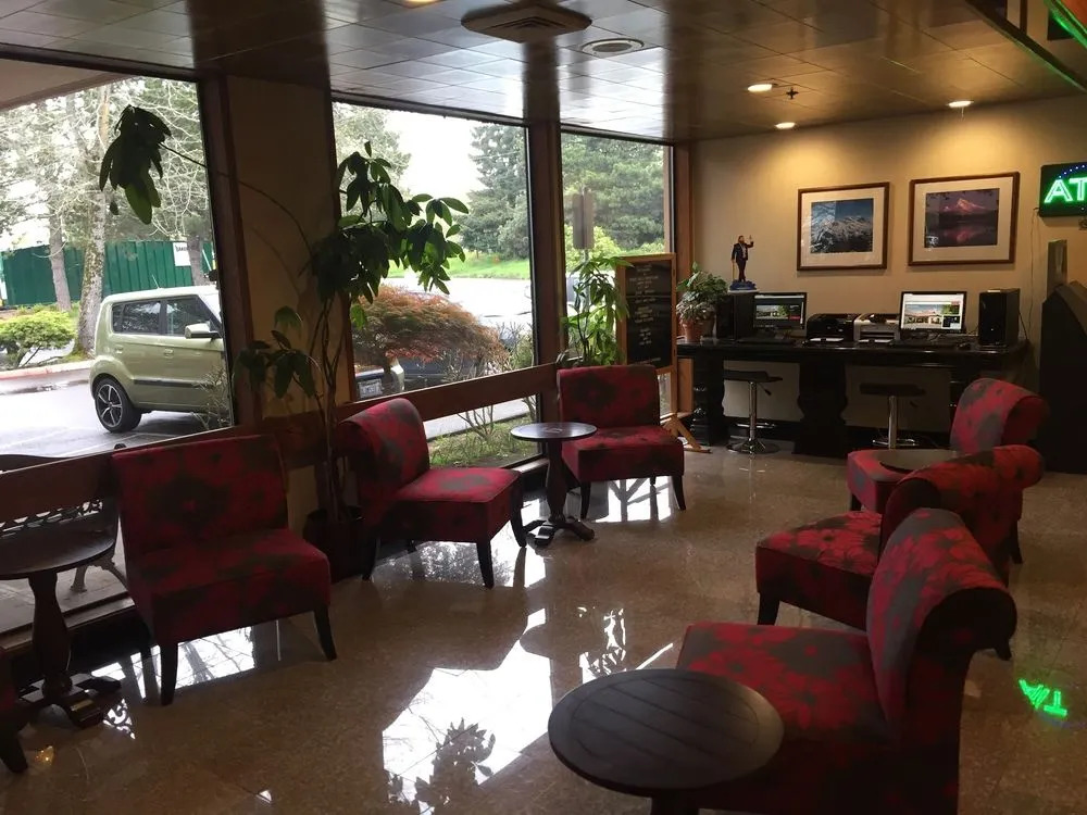 Ramada by Wyndham Portland Airport