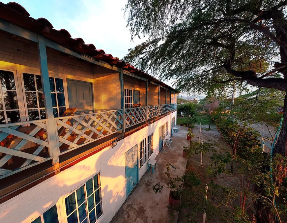 Playa del Ritmo Beach Hostel & Bar