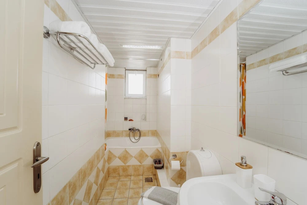 Melina Beach Hotel