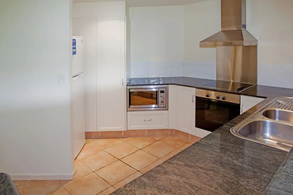 Cayman Villas Port Douglas