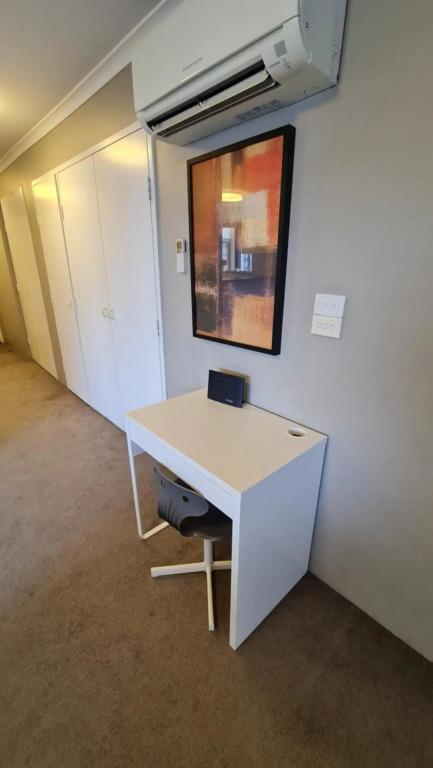 2BR 2Bath L4 Executive Apartment, in City Centre