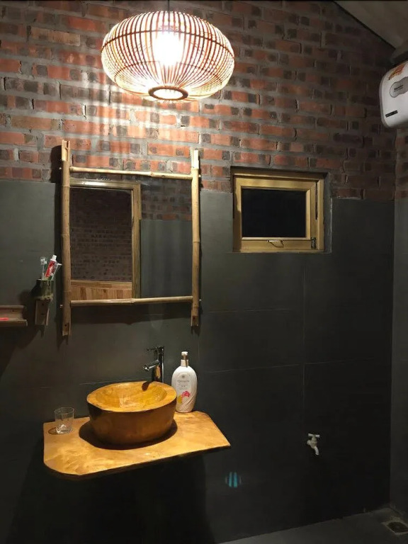 Indigo Snail Boutique Hmong Homestay