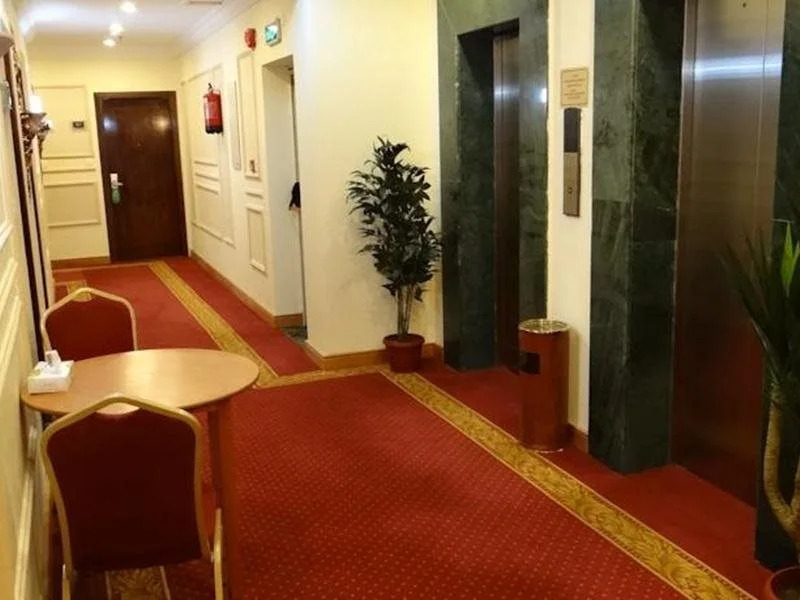 Rowaa Golden Hotel