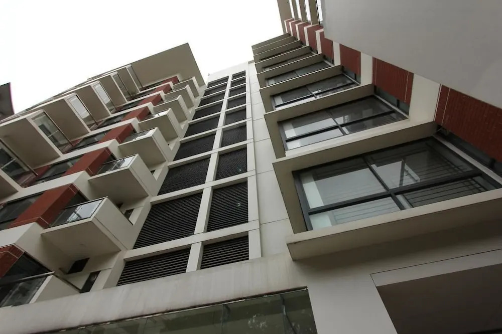 Spring Hill Apartments