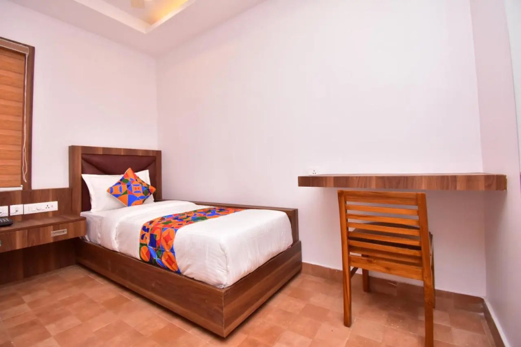 Hotel orchid suites Cochin