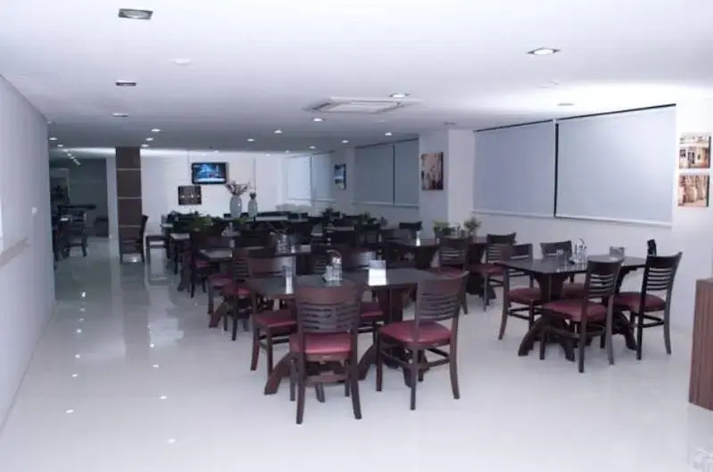 Rapport Hotel