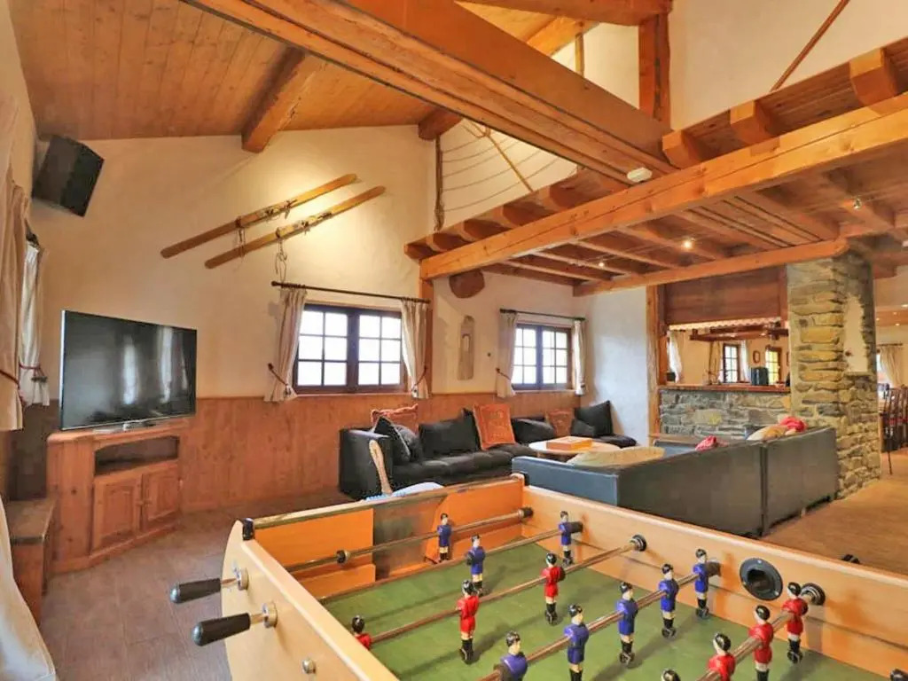 Chalet Montvalezan-La Rosière, 9 pièces, 19 personnes - FR-1-398-632