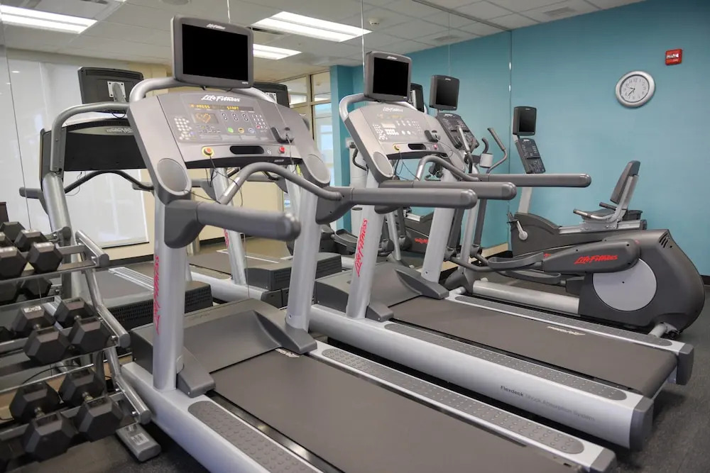 Fairfield Inn and Suites Canton South