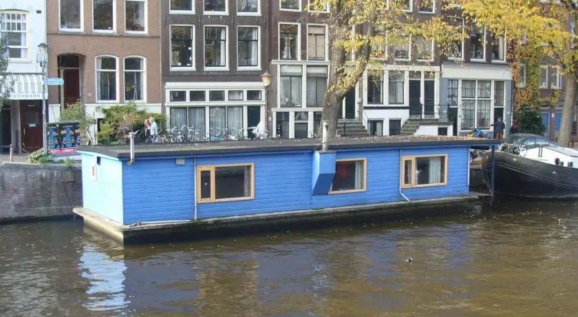 The Burret Houseboat